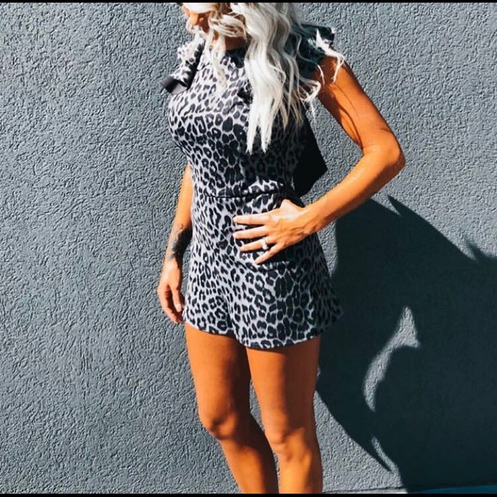 Leopard tie back romper